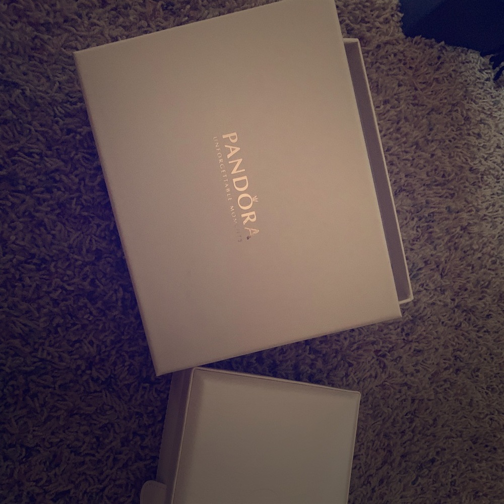White Pandora Jewelry box